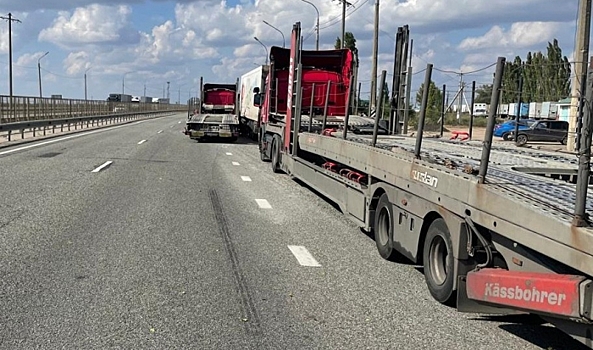 В ДТП с фурами в Волгоградской области пострадали пассажиры «Газели»