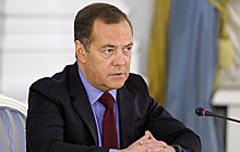 Медведев прокомментировал убийство Кузьминова словами "собаке - собачья смерть"