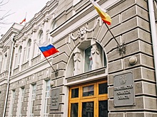 Ректора РязГМУ Романа Калинина наградили почётным знаком «За заслуги перед Рязанской областью»