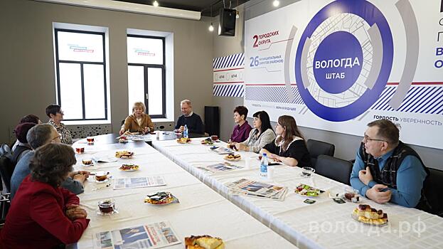 Благоустройством города, семейными ценностями и работой депутата интересуются читатели газеты «Вологда. РФ»