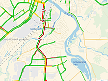 Второй день подряд пензенские автомобилисты стоят в большой пробке на улице Терновского