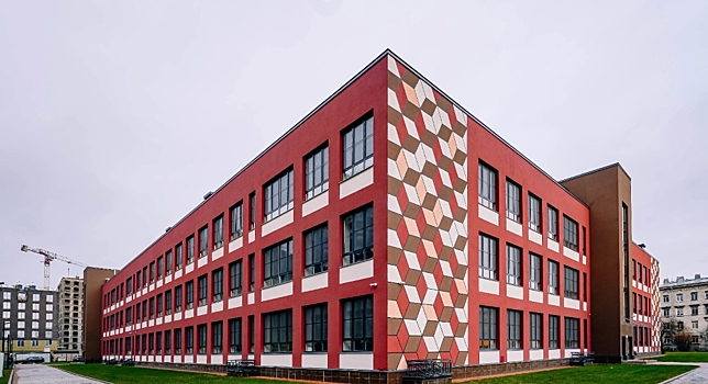 В Василеостровском районе построили школу на 825 мест