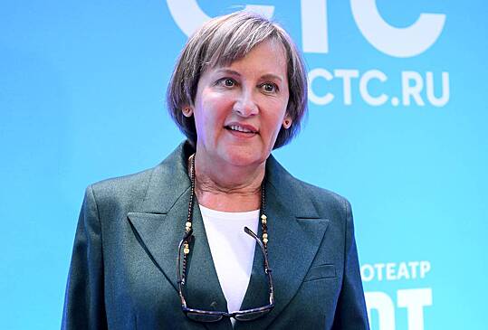 67-летняя звезда «Папиных дочек» раскрыла секреты красоты фразой «больно все»