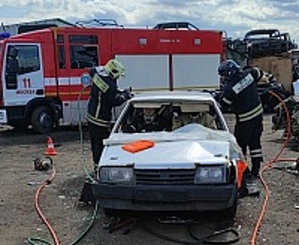 Зеленоградские пожарные выступят на всероссийских соревнованиях по ликвидации ДТП