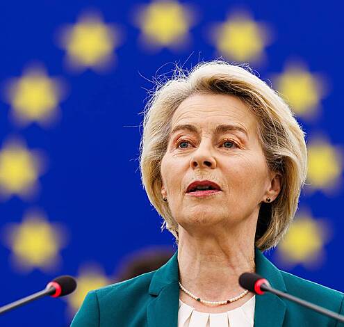 Европарламент вынес решение об отставке фон дер Ляйен