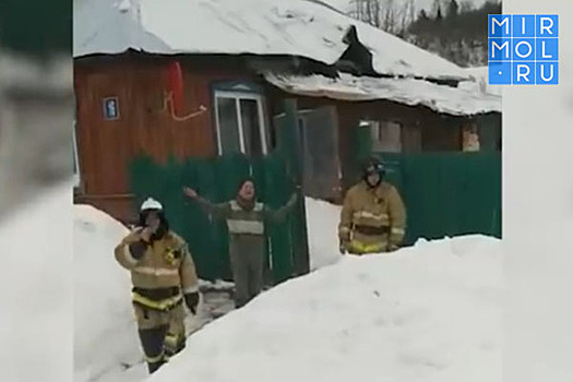 В Уфе пьяная женщина вызвала пожарных для тушения "горящей души"