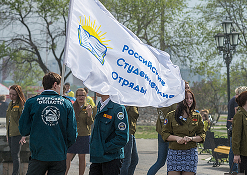 В строящемся городе Циолковский началась весенняя студенческая стройка