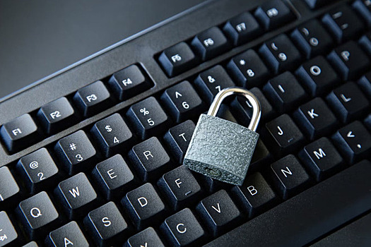 После утечки 16 миллиардов учетных записей интернет-пользователям рекомендовали сменить пароли