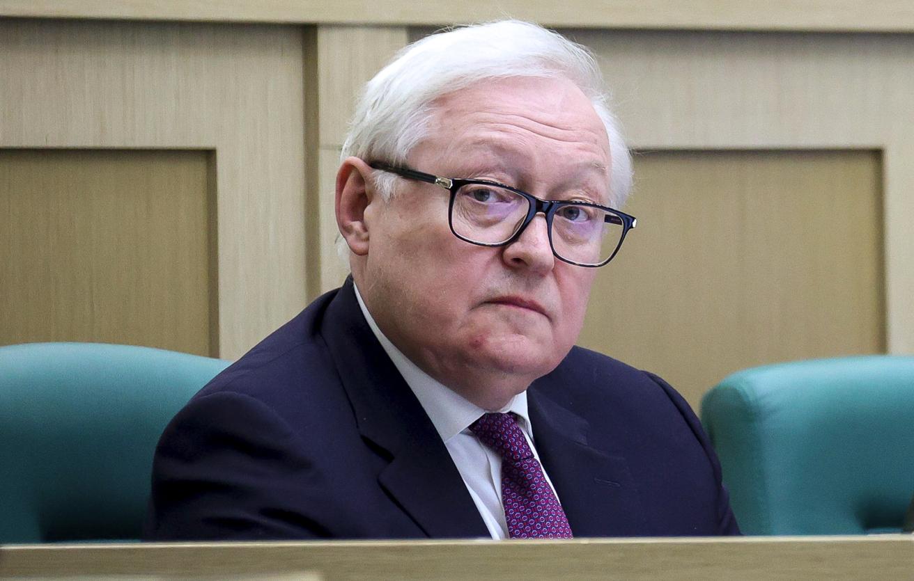 Рябков: Россия полна решимости в военном и техническом отношении отразить любые угрозы
