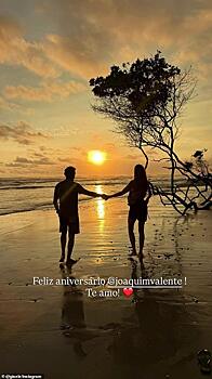 Жизель Бюндхен опубликовала редкое фото с тренером, от которого родила сына