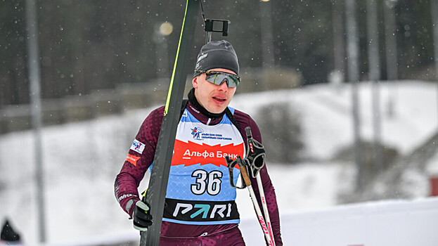 Российский биатлонист назвал фаворитов нового сезона