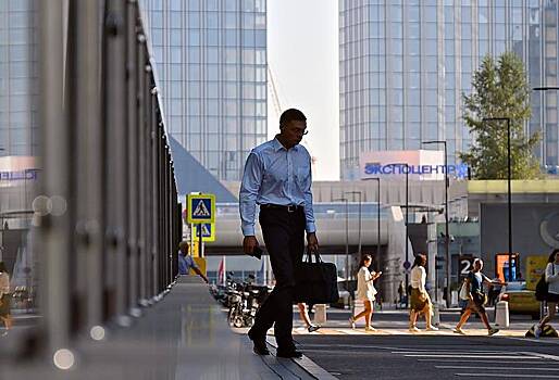 Некоторым россиянам проиндексируют зарплаты с 1 октября