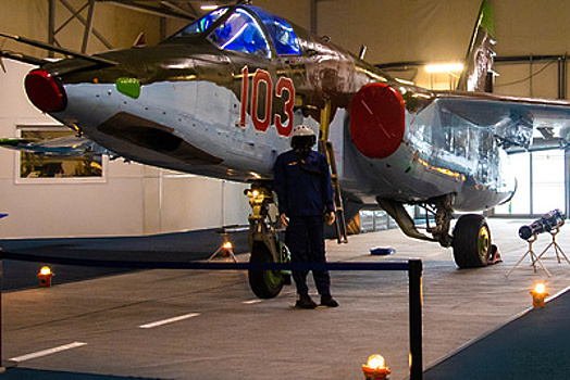 Экспозицию подмосковного парка «Патриот» пополнил штурмовик Су‑25