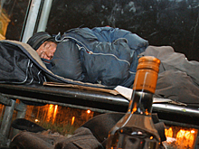 Россияне стали реже умирать от алкоголя