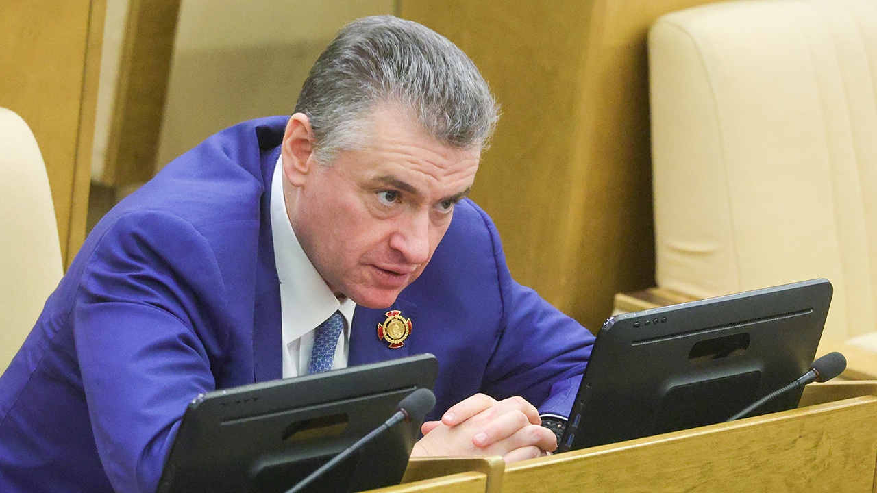 Слуцкий назвал провокацией слова Рютте о «сокрушительном ответе» России