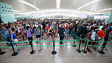 В Барселоне персонал аэропорта начал бессрочную забастовку