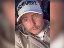 Николай Басков пожаловался, что его 6 часов не выпускали из самолета