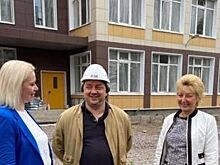 В Василеостровском районе Петербурга проверили ход ремонта СОШ и ДОУ