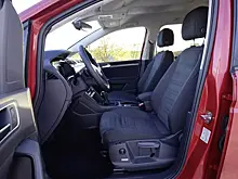Доступнее «китайцев»: просторный автомобиль надежного бренда продают в РФ