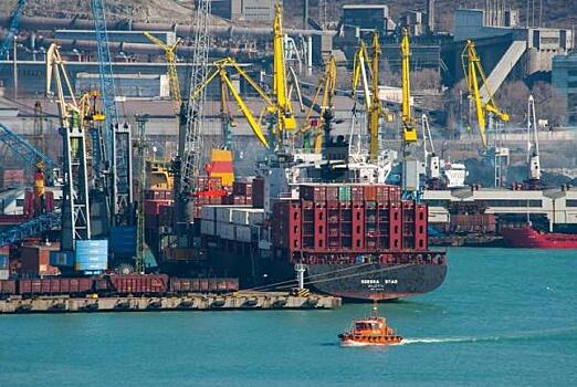 Грузооборот морских портов РФ по итогам 2021 года вырос на 1,7%