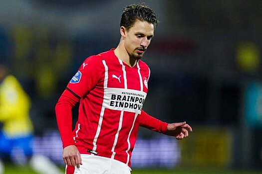 «Зенит» рассматривает защитника ПСВ Боскальи в качестве возможной замены Ракицкому