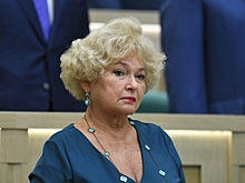 Нарусова ответила Медведеву и «суперпатриотам» про предателей, процитировав Пушкина