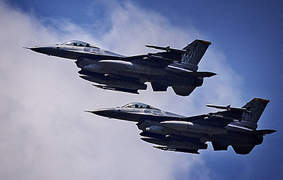 Наемники за штурвалом: изменят ли что-то поставки американских F-16 на Украину