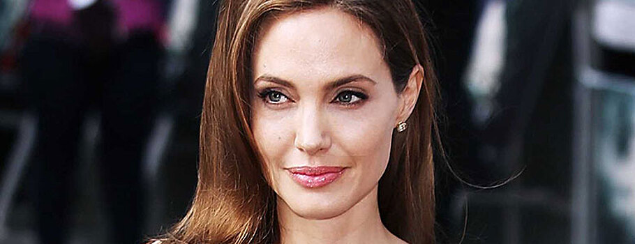Анджелина Джоли заявила, что готова жить дальше без Брэда Питта