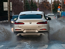 Челябинцев призвали отказаться от поездок на личных автомобилях из-за ливней