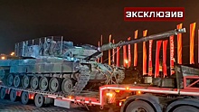 Трофейные немецкий и украинский танки привезли на Поклонную гору в Москве