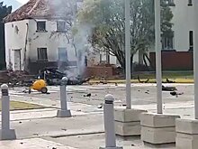 Машина со взрывчаткой врезалась в здание полицейской академии Колумбии