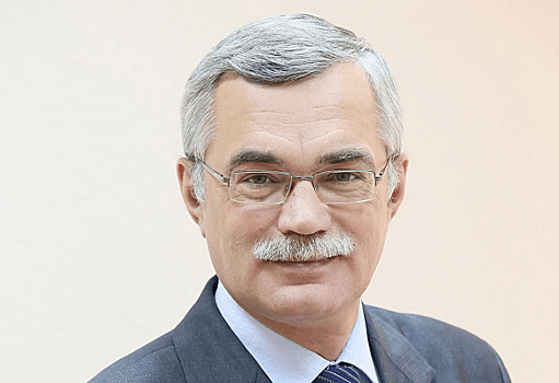 Свердловский замминистра ЖКХ ушел в отставку после слухов об обысках