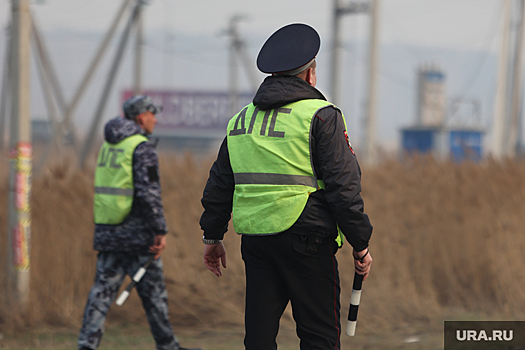 Федеральную трассу из Тюмени в Курган перекрыли из-за смертельного ДТП
