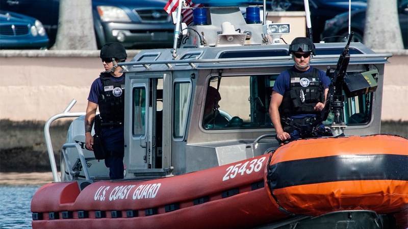 Катер&nbsp; под флагом США открыл огонь в водах Кубы