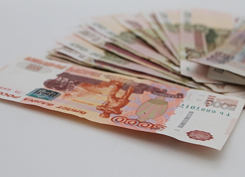 Амурчанка отдала 35 тысяч рублей за поддельное водительское удостоверение