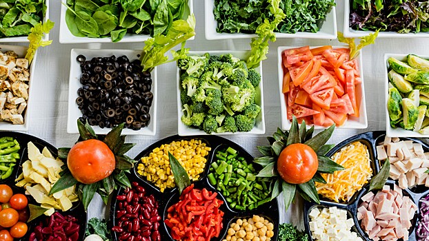 Семь продуктов, которые должны быть в рационе на период праздников