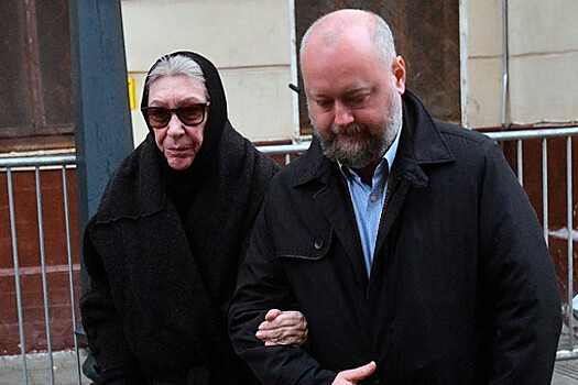 Вторая жена Сергея Соловьева не пришла на отпевание режиссера