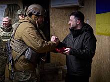 Отказ Зеленского выводить войска из Донбасса объяснили