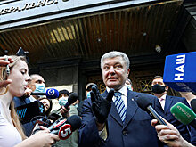 Кошки-мышки с Порошенко: украинские следователи бегают от подозреваемых