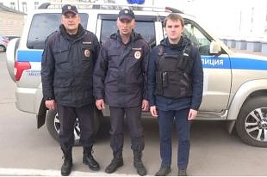 Полицейские спасли ярославца, решившего спрыгнуть с Октябрьского моста