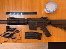 На детской площадке под Волгоградом двое подростков устроили стрельбу