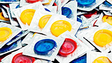 Молодежь пожаловалась на высокую стоимость презервативов