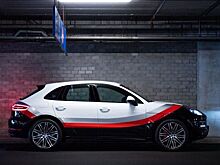 В Porsche раскрасили кроссовер под гоночный автомобиль