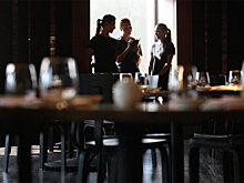 Рестораторов обяжут сообщать о мероприятиях с алкоголем