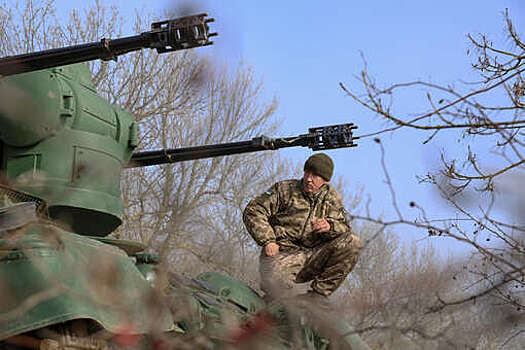 Доцент Глазунов назвал нехватку снарядов слабым местом обороны Украины