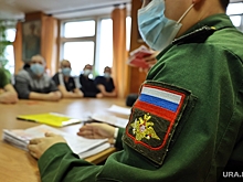 В Тюмени начальника военкомата обвинили в выписывании себе лишних премий