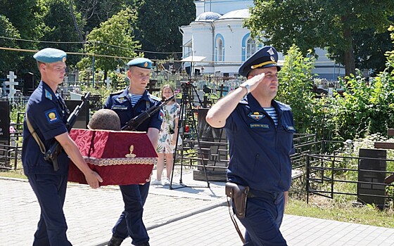 В Скопине захоронили останки погибшего при освобождении Керчи бойца