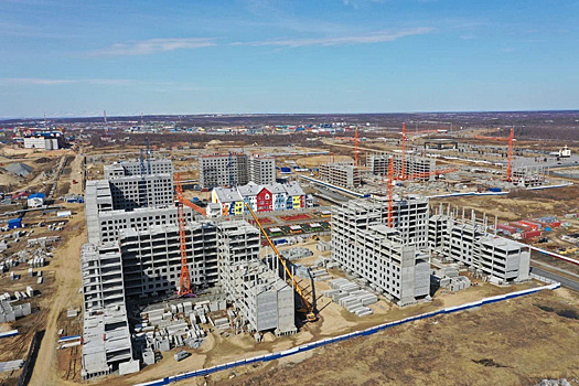 Глава ЯНАО проинспектировал круглосуточную стройку