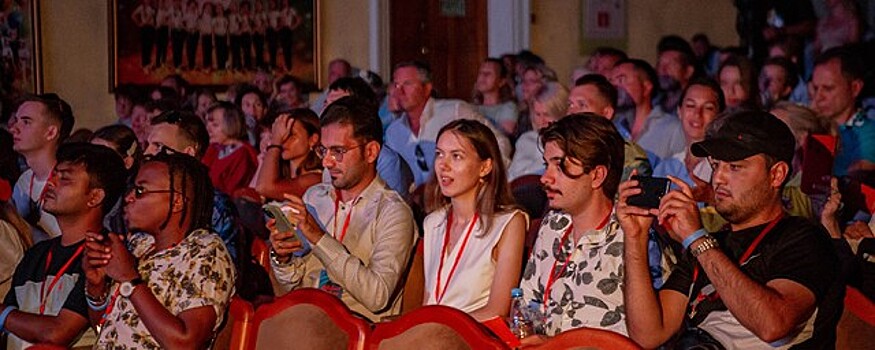 Международный форум молодых кинематографистов открылся в Севастополе