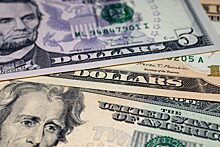 Доллар на Мосбирже опустился до 92 рублей впервые с августа